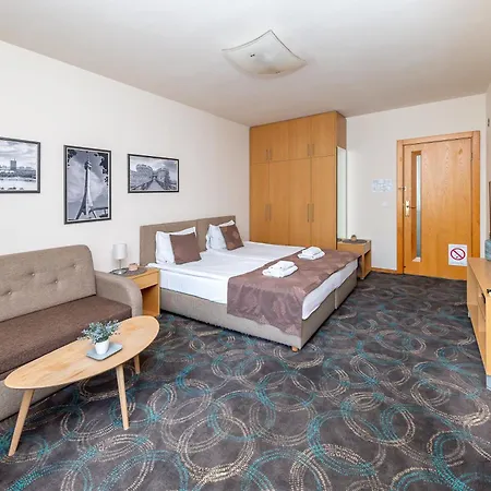 Top Central Apartments Белград