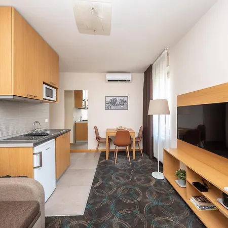 Top Central Apartments