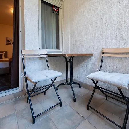 Top Central Apartments Белград